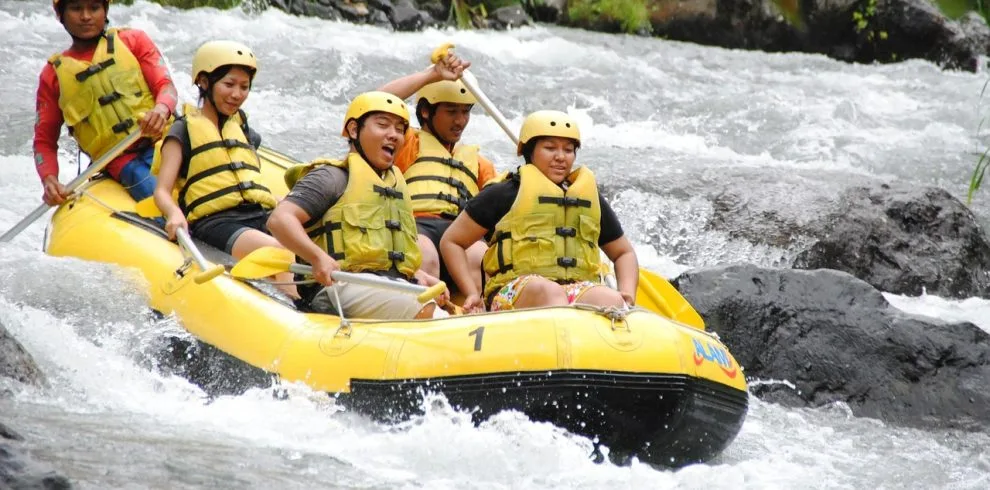 rafting-897152_1280